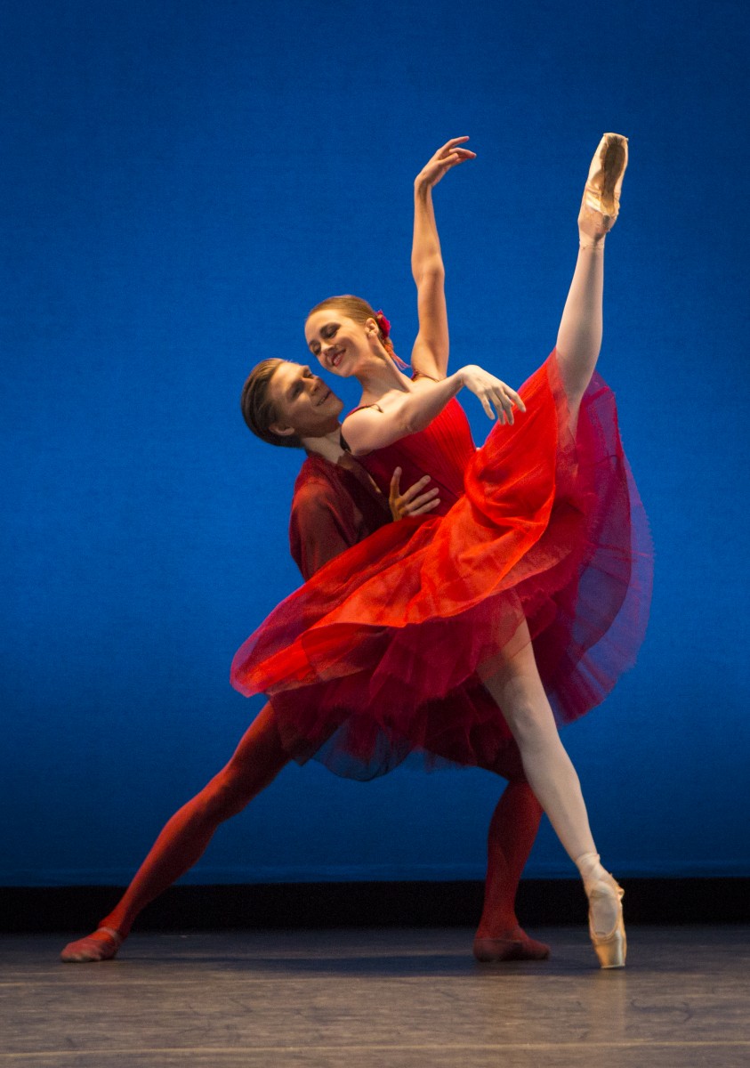 A Folktale: Marcin Kupinski and Kizzy Matiakis AAAAA© Yi-Chun Wu